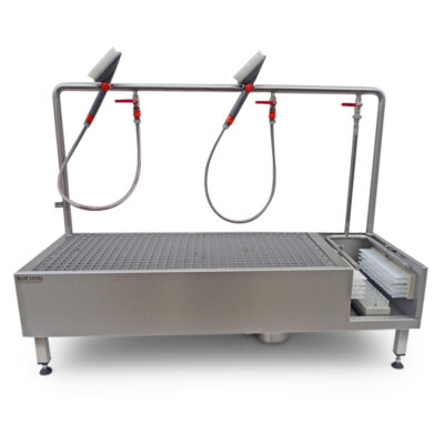 Stiefelreiniger mit Schmutzfangwanne